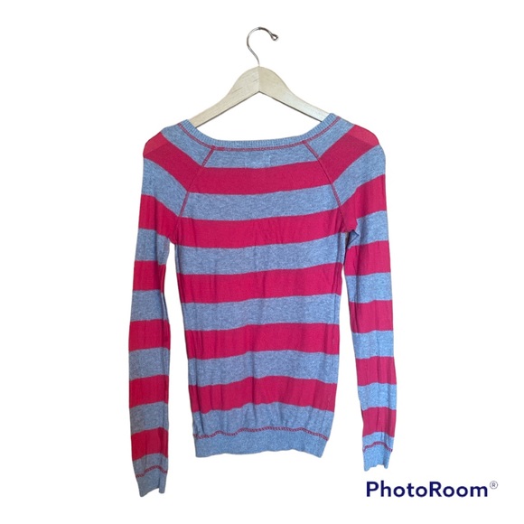 SO Pullover Crew Neck Pink & Gray Cotton Sweater Women’s Size Medium - Picture 3 of 4